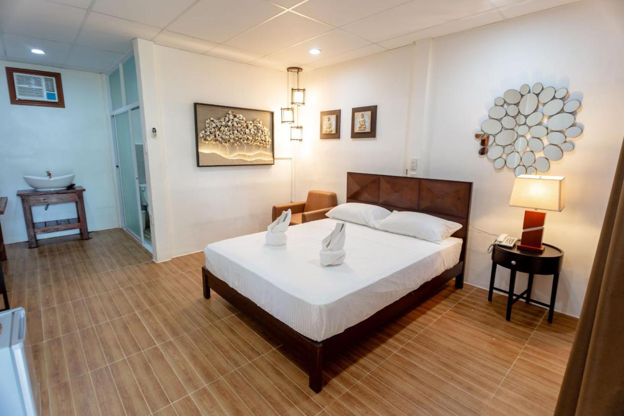 Madison Garden And Residences Panglao Extérieur photo