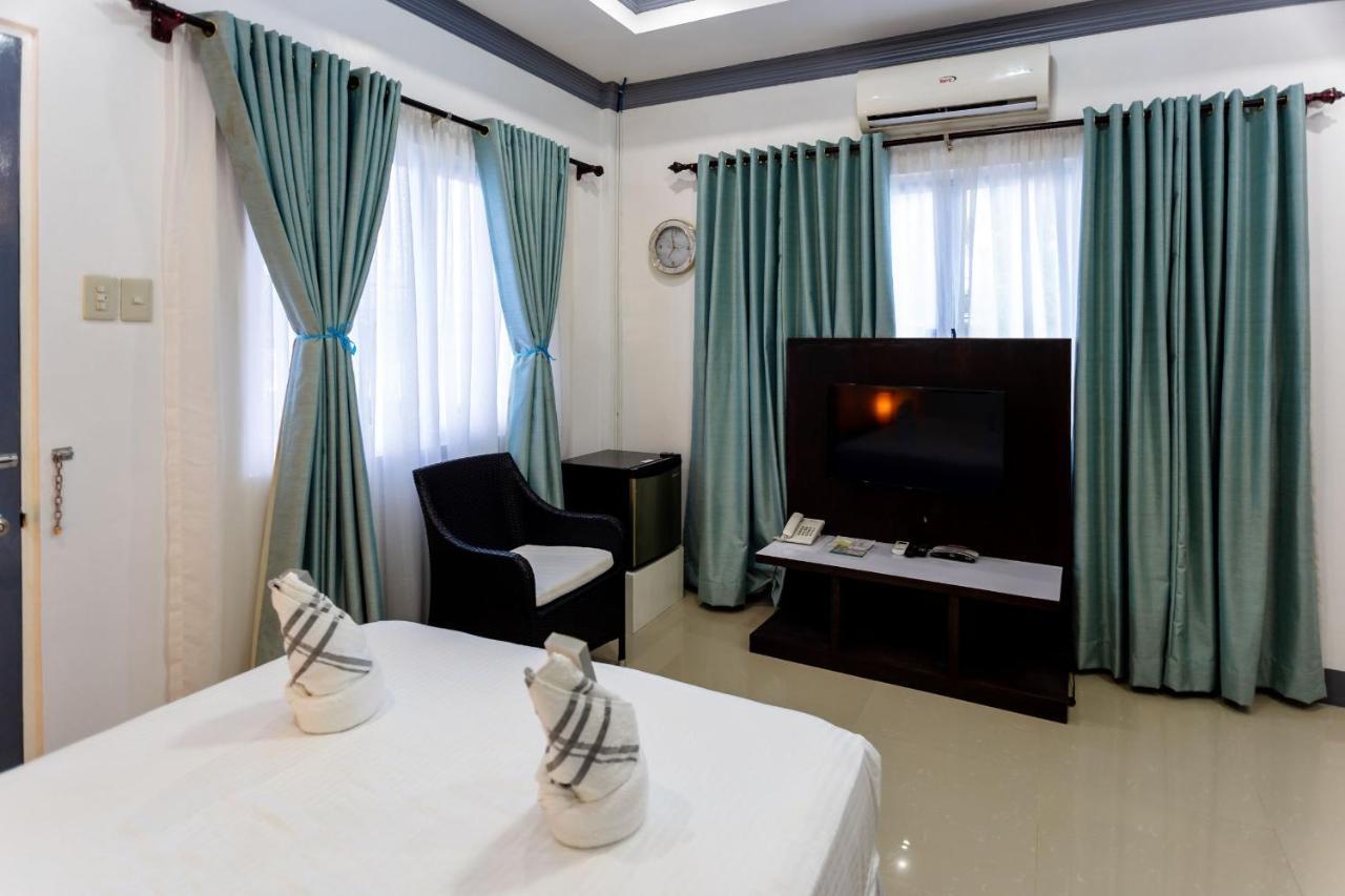 Madison Garden And Residences Panglao Extérieur photo