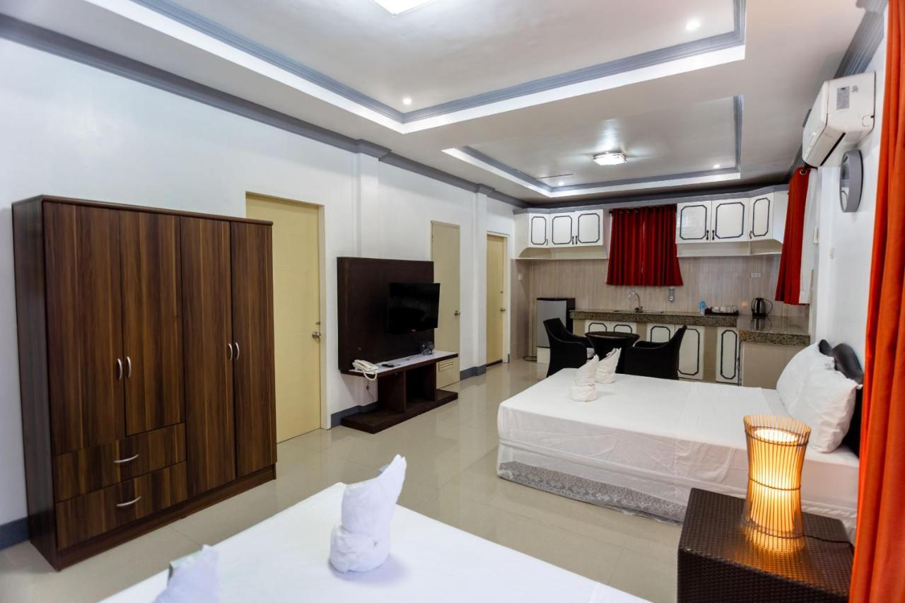 Madison Garden And Residences Panglao Extérieur photo